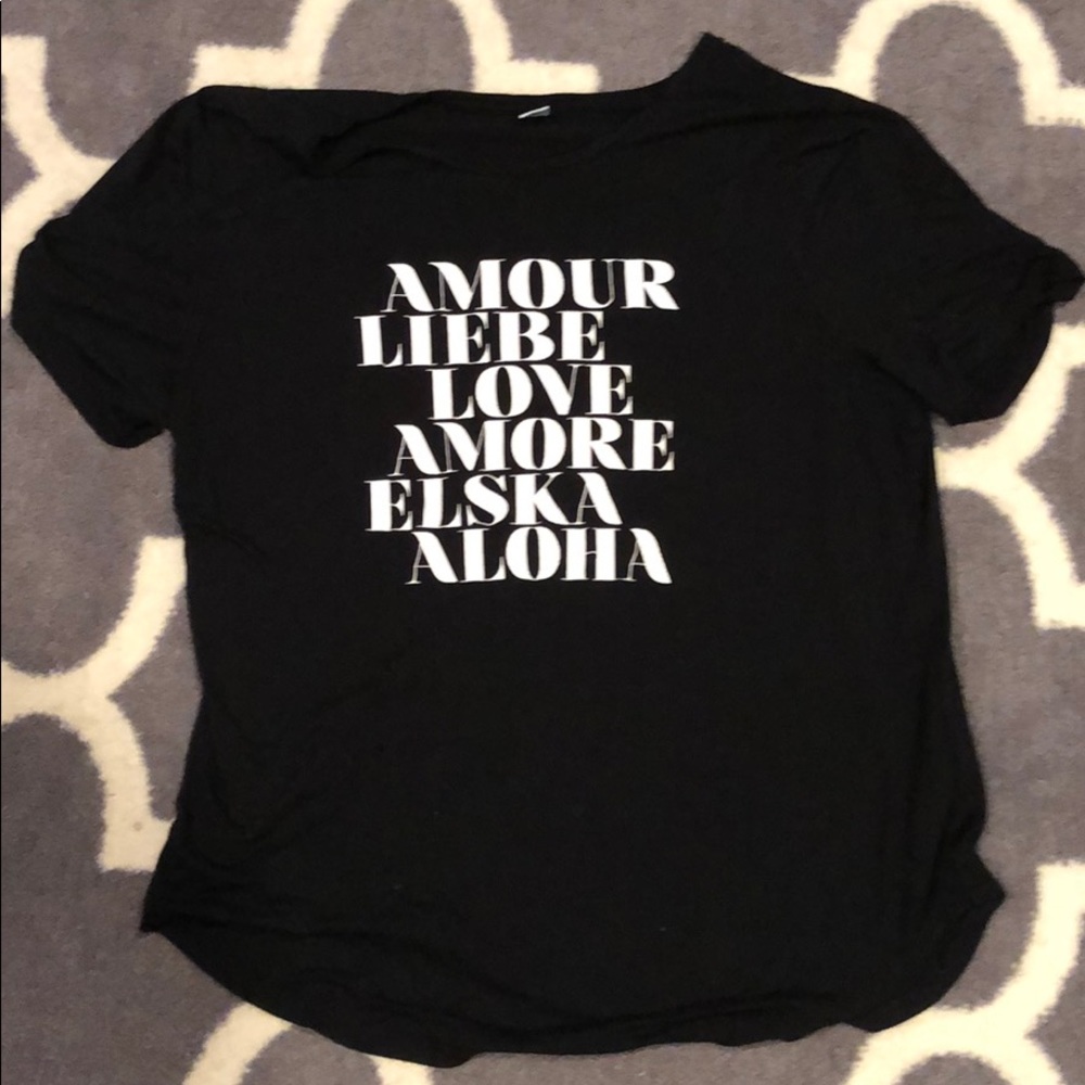 Old Navy Short Sleeve T-shirt